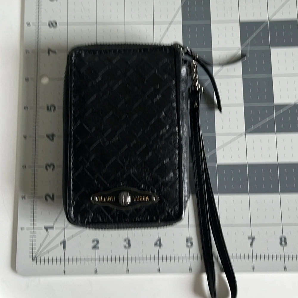 Elliot Lucca Black Woven Wristlet Wallet Money Cards Holder Clutch